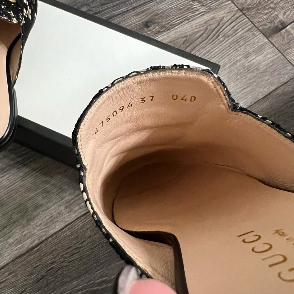 Gucci Princetown Black/Nude Leather and Lace Horsebit Flat Loafer Mules - 37 - Picture 4 of 8